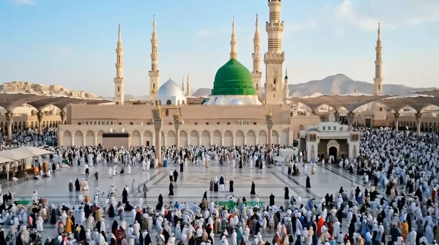Madinah Airport Taxi — private licensed transfer to Masjid Nabawi, Haram and hotels, 24/7